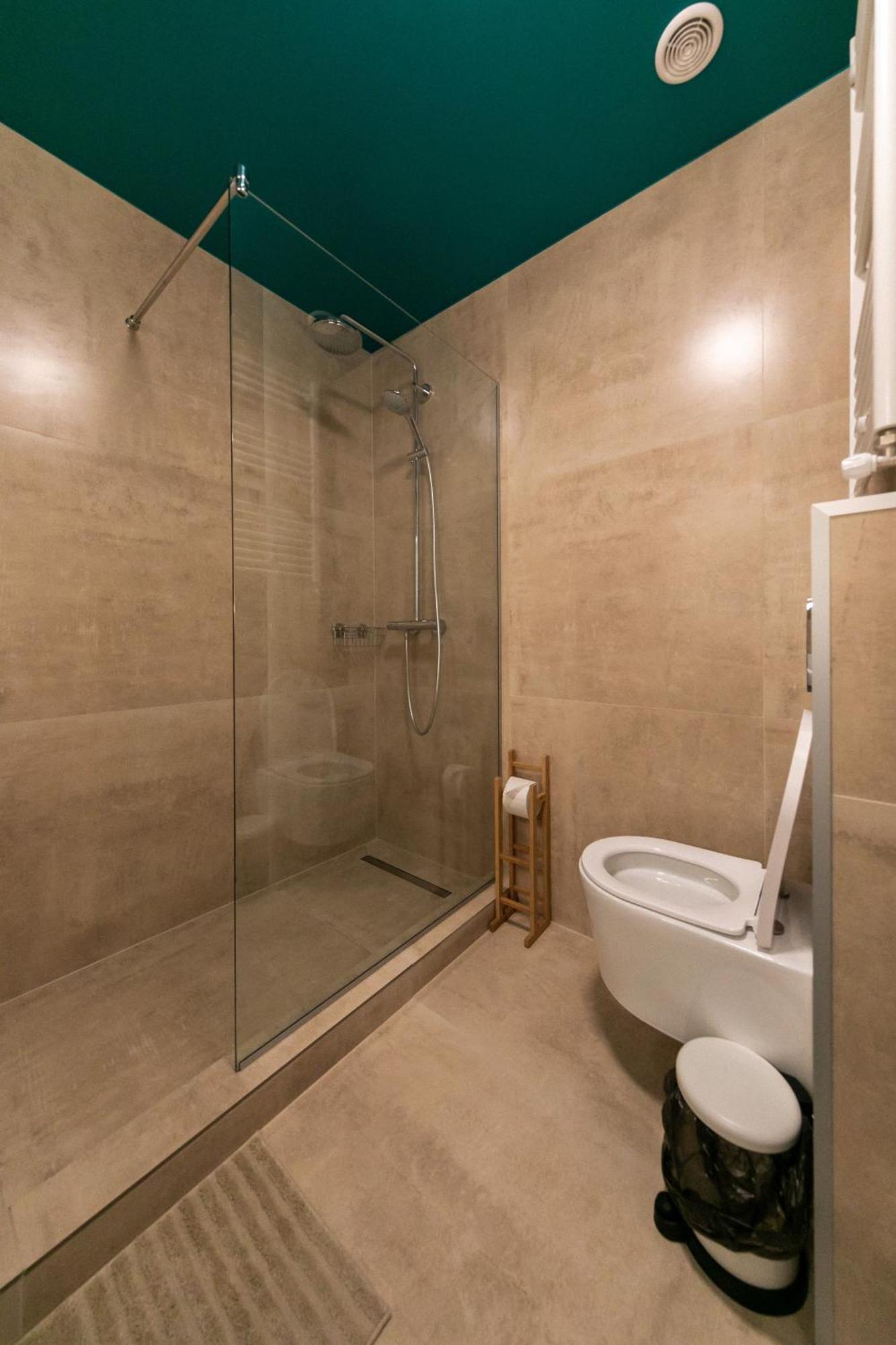 Blue Shadow - Moxa Home - New Building Букурещ Екстериор снимка